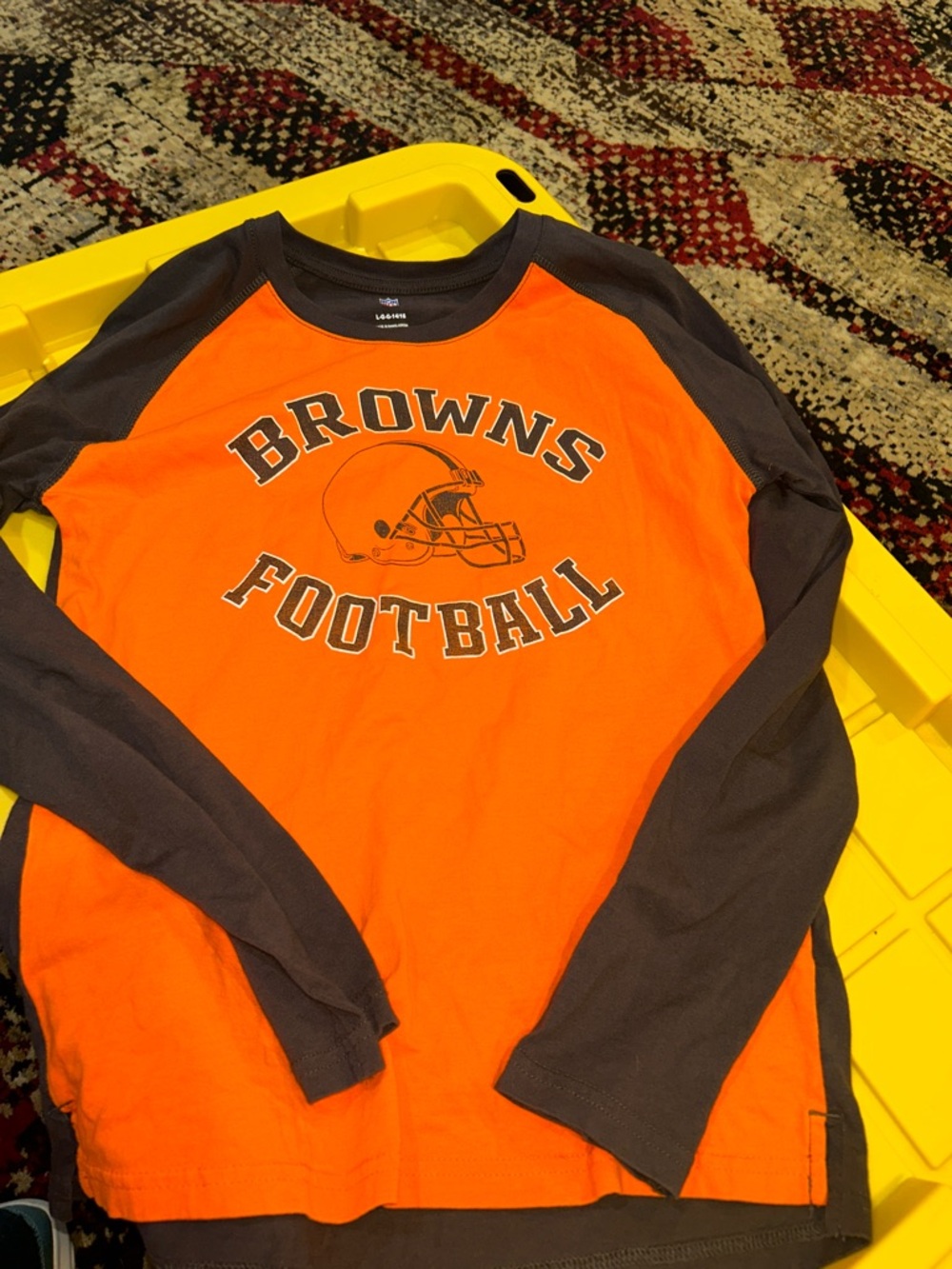 EUC Youth large Browns long sleeve tee shirt